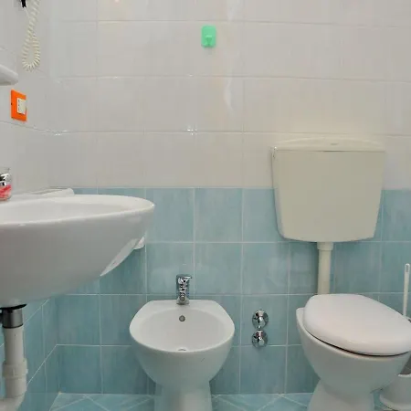 Peaceful Flat With Big Balcony - Beahost Bibione