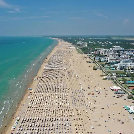 Peaceful Flat With Big Balcony - Beahost * Bibione