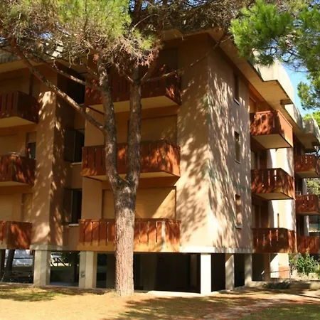 アパート Peaceful Flat With Big Balcony - Beahost