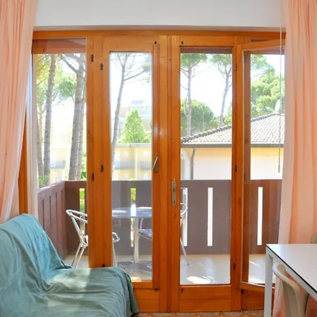 Peaceful Flat With Big Balcony - Beahost アパート ビビオーネ